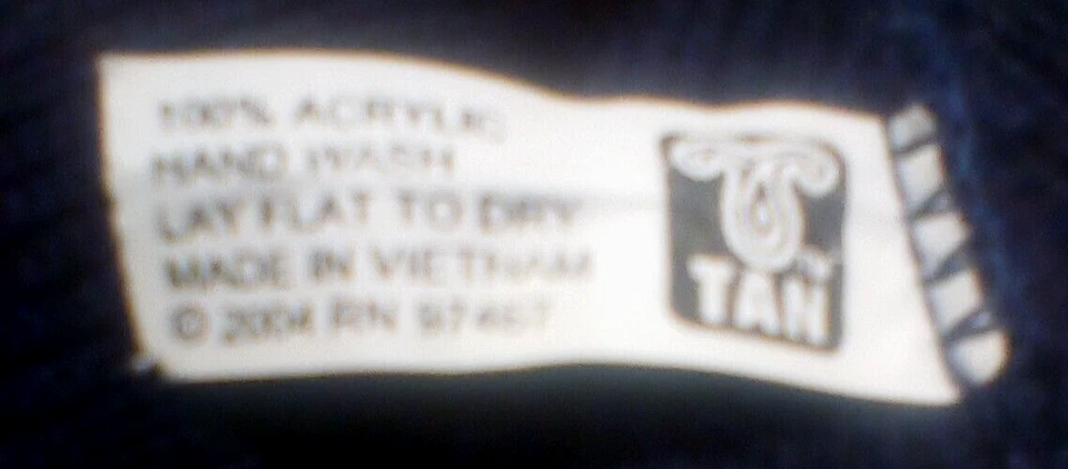 VINTAGE 20 AÑOS -ROOTS RELICS ROPA CONSCIENTE " LOGO Gorro negro Foto 2 de 3