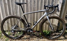 Cannondale Synapse Carbon Di2 Ultegra Road Bike 54cm