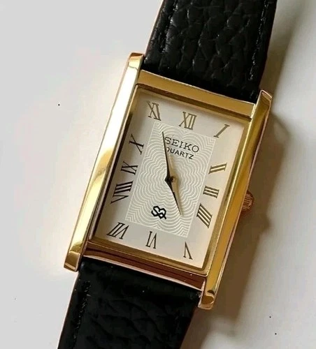 Vintage Seiko Slim Tank Mens Wristwatch  Classic Watch