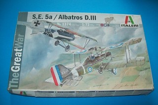 ITALERI SE.5A & ALBATROS D.III DOUBLE 1:72 scale kit