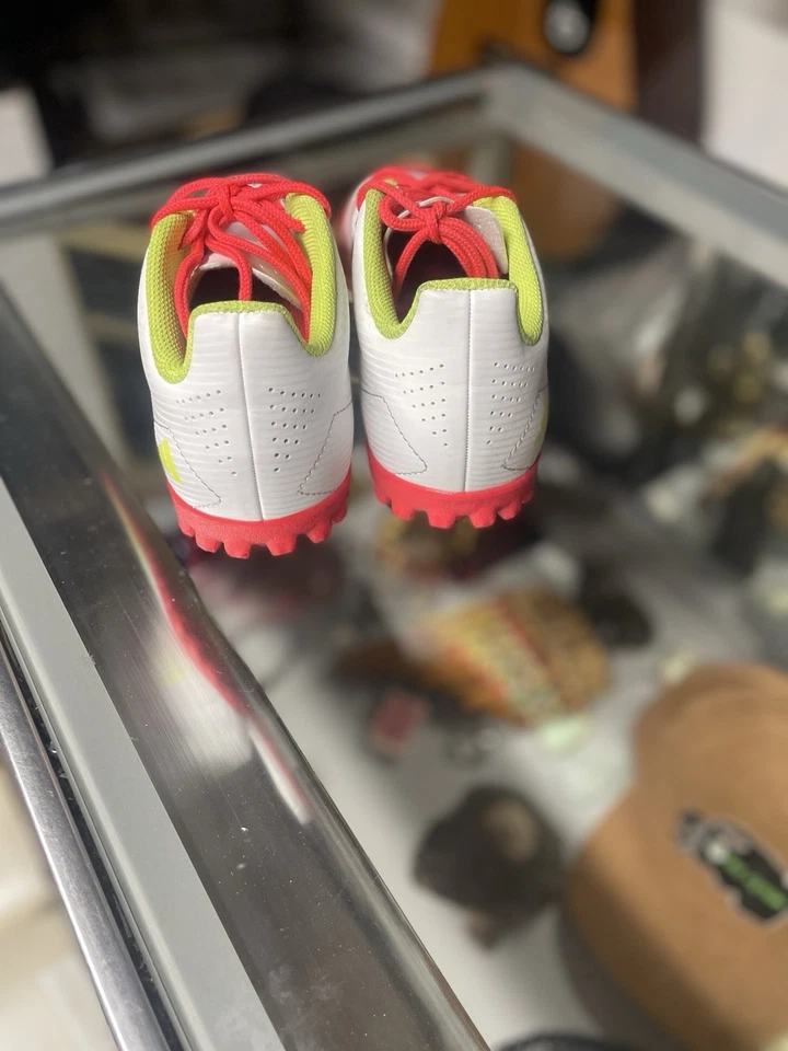 Adidas F50 League Turf Hombre Fútbol/Fútbol Zapatos Venta al por menor por $105 Talla 5.5 Foto 3 de 4