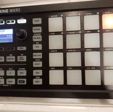 Native Instruments Maschine Mikro MK2 Groove Production Studio MIDI Controller 