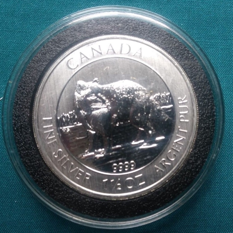 2014 Canada Arctic Fox $8 Commemorative Coin 1.5 oz .9999 Fine