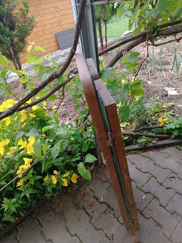 Spiegel mit Seitenspiegel