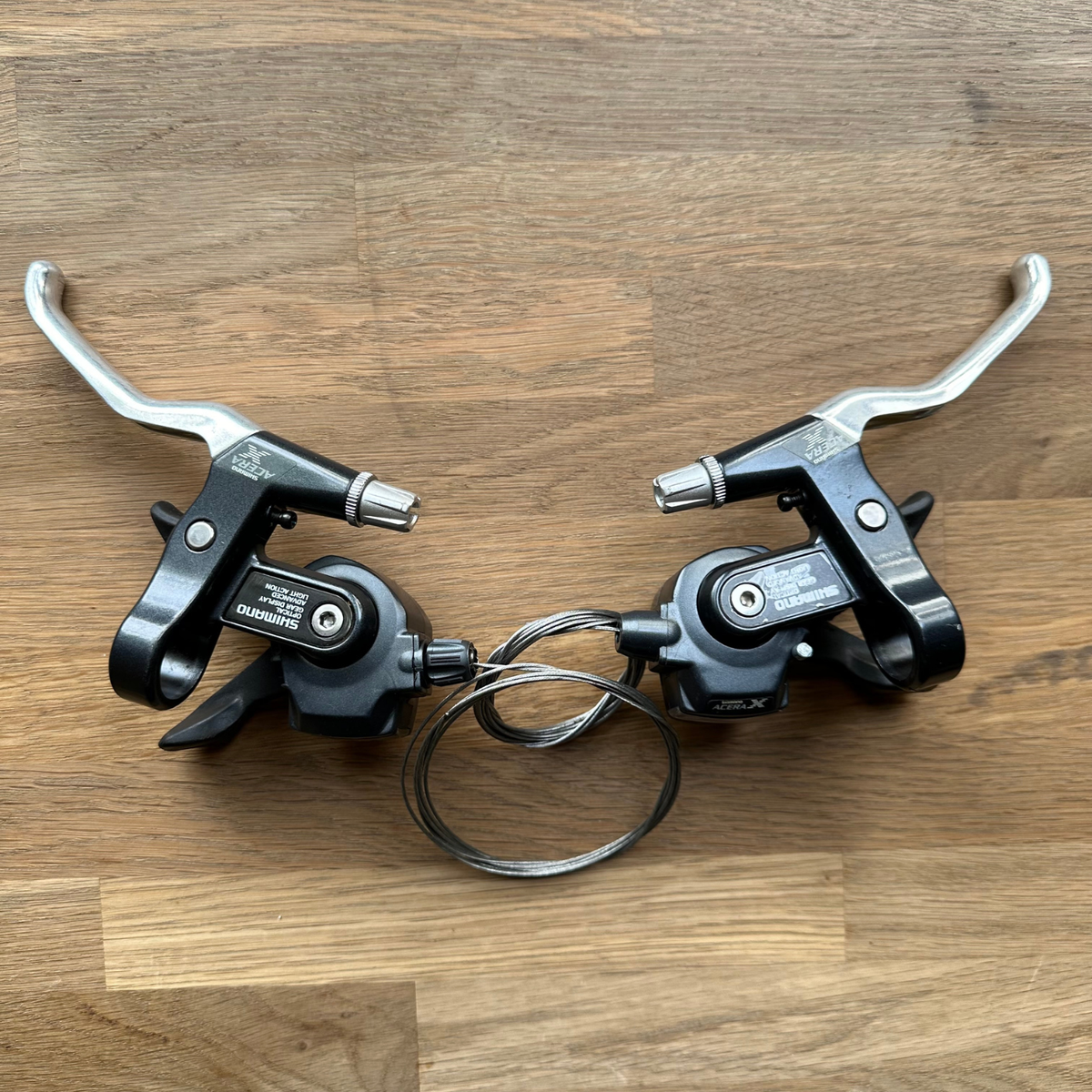 Shimano Acera X ST M290 EZI FIRE 3 x 7 Speed Shifter / Brake Shimano Acera X ST M290 EZI FIRE 3 x 7 Speed Shifter / Brake