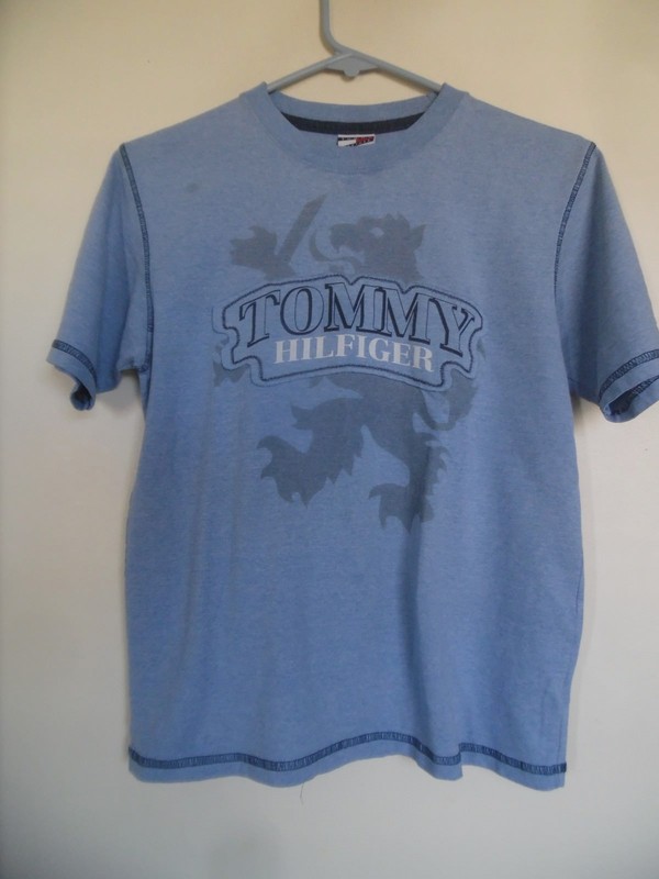 TOMMY HILFIGER Short Sleeve Blue T-Shirt Boys Size Medium