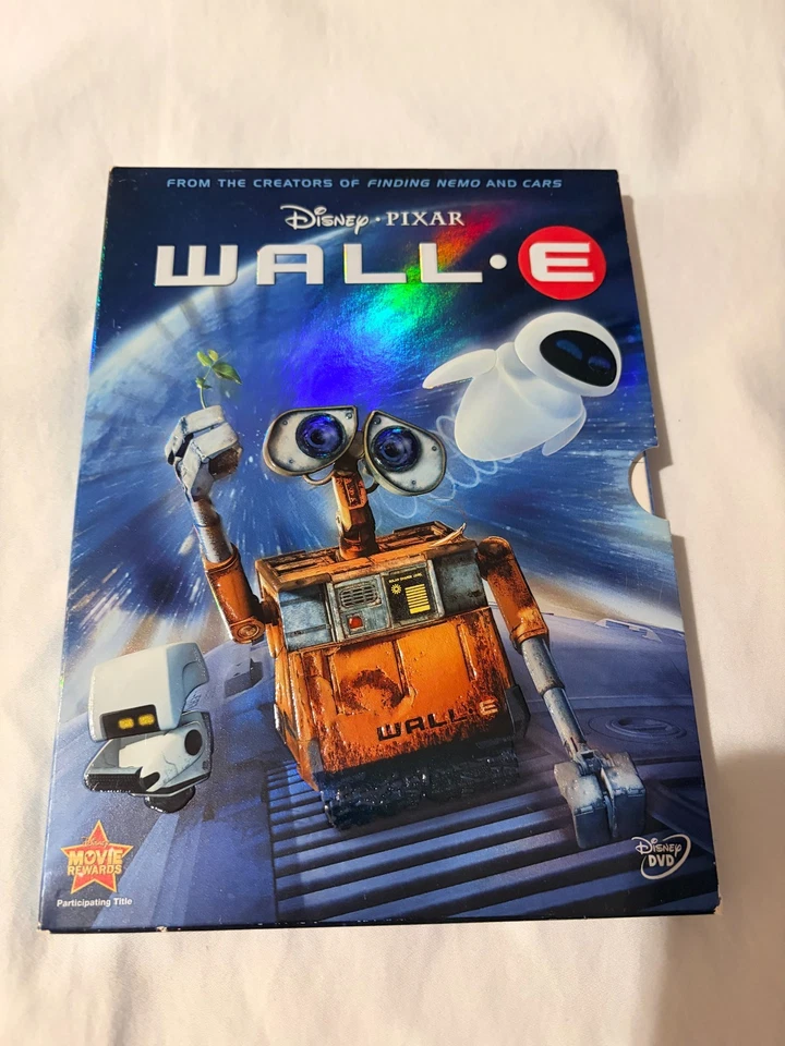 LOT of 3 Disney Pixar DVDs: Wall-E, Enchanted, Finding Nemo (2-Disc Edition) Fam - Image 4 of 4