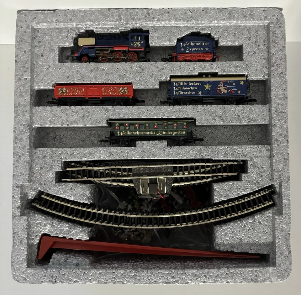 🇩🇪 Märklin mini club Spur Z.. 81841 Startpackung " Weihnachtszug " - Bild 4 von 4