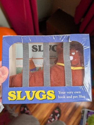 SLUGS Your very own book and pet SLUG New Condition Box Set 1983