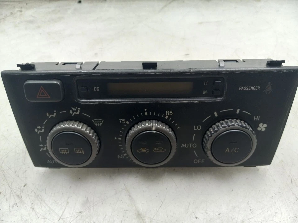 02-05 INTERRUPTOR DE CONTROL DE TEMPERATURA LEXUS IS300  Foto 3 de 4