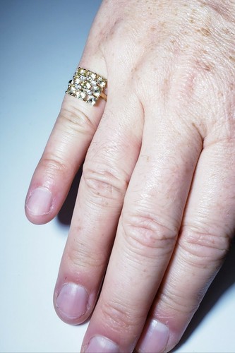 Festive 10K Yellow Gold Ceylon & White Zircon Ring Size 6 /Anillo de Oro - Picture 5 of 11