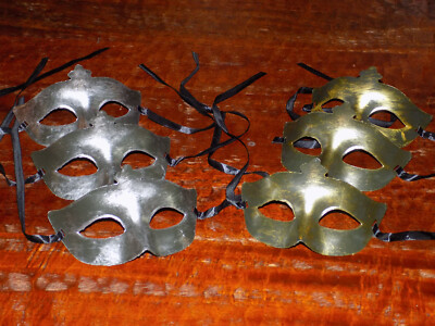 Set of 6 Masquerade Mask Halloween Mardi Gras 3 Gold 3 Silver