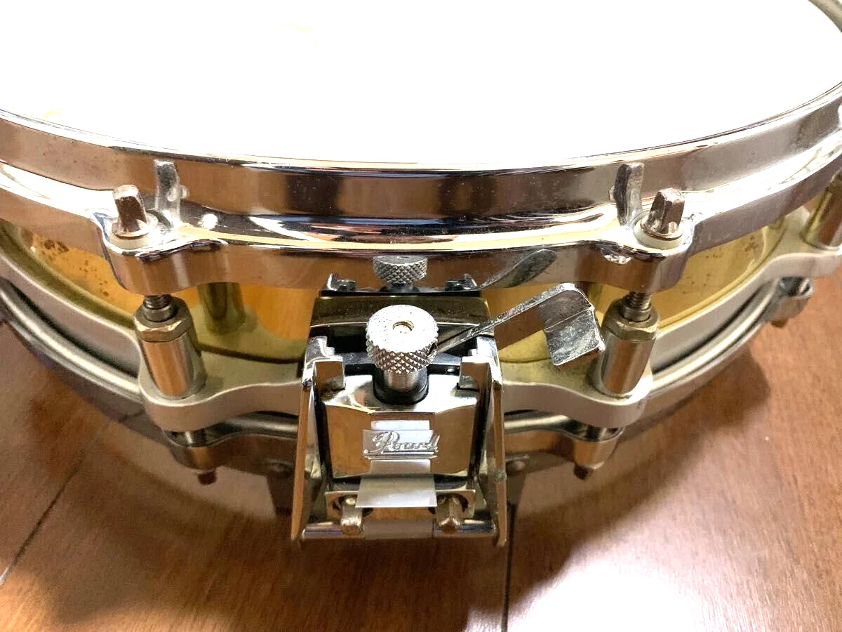 Pearl Free Floating Piccolo Brass Snare Drum 14