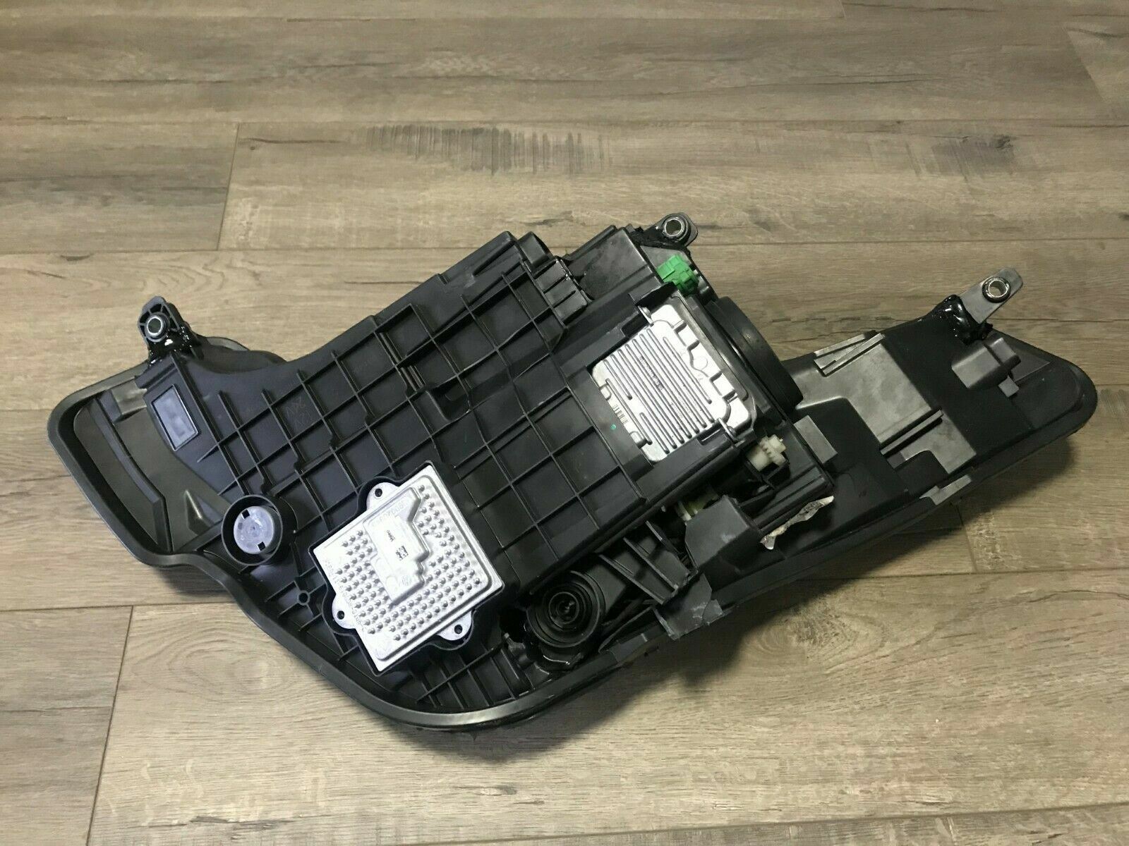 FERRARI GTC4 LUSSO PASSENGER RIGHT RH SIDE BIXENON ADAPTIVE HEADLIGHT OEM 329986