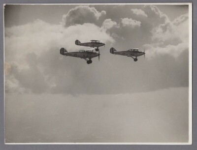 HAWKER HART FORMATION RAF 601 SQUADRON LARGE VINTAGE PHOTO 