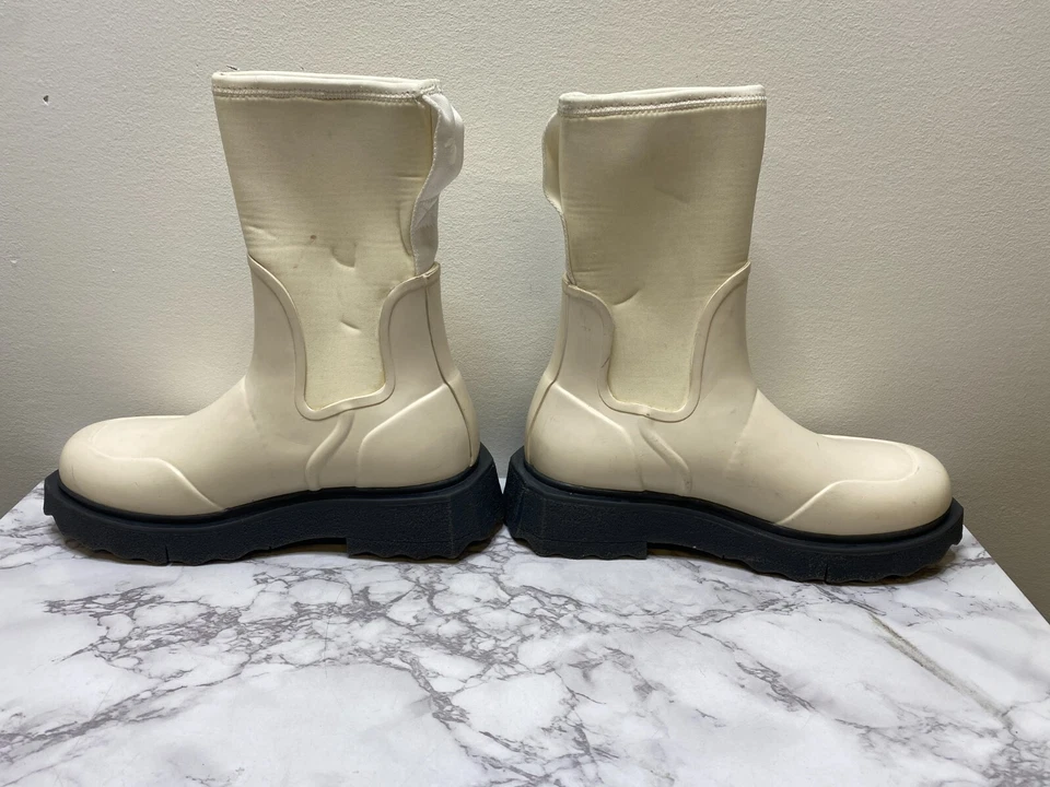 Botines de lluvia de goma con puntera redonda estampados gráficos blancos talla 12 ''42'' Foto 3 de 4