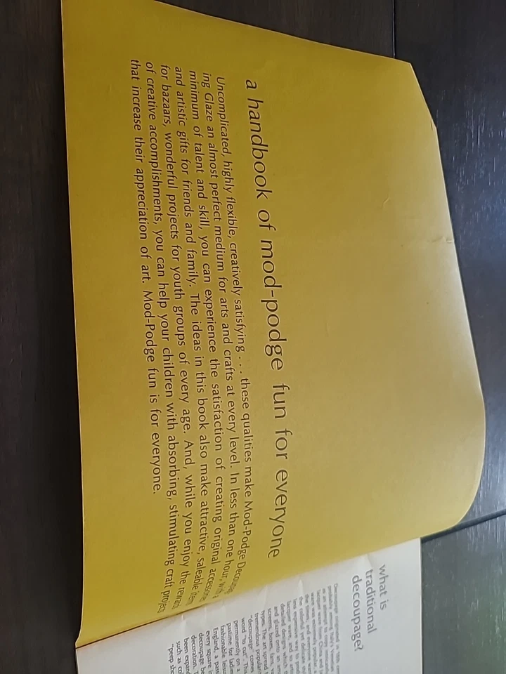 Vintage 1968 Arts & Crafts Mod Podge Idea Book Paperback Decoupage Homeschool - Imagem 3 de 4