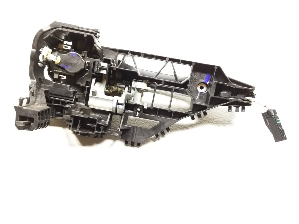 Dodge Journey 2012-2020 manija de puerta exterior del conductor delantero izquierdo fabricante de equipos originales 55 k millas Foto 3 de 4