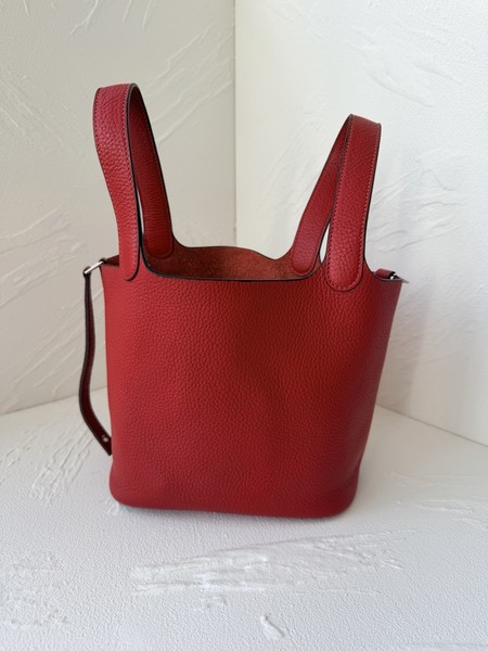 Authentic Pre-owned Hermès Picotin 18 Red Clemence Leather Bucket Bag