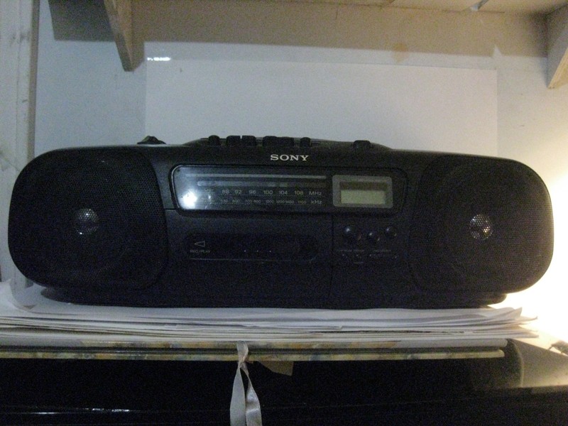 SONY CFD-10 AM/FM radio, CD player, Cassette player All working.