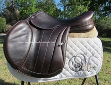 18" EQUIPE SPECIAL ONE close contact jumping saddle-Medium/wide tree-2017 +COVER