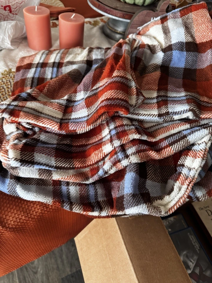 Biddeford Comfort Knit Fleece Electric Heated Throw Blanket Fall Colors Plaid - Image 3 of 4