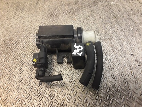 MERCEDES OM640 Vakuum Magnetventil A B Klasse W169 W245 2.0 Diesel A0061536628