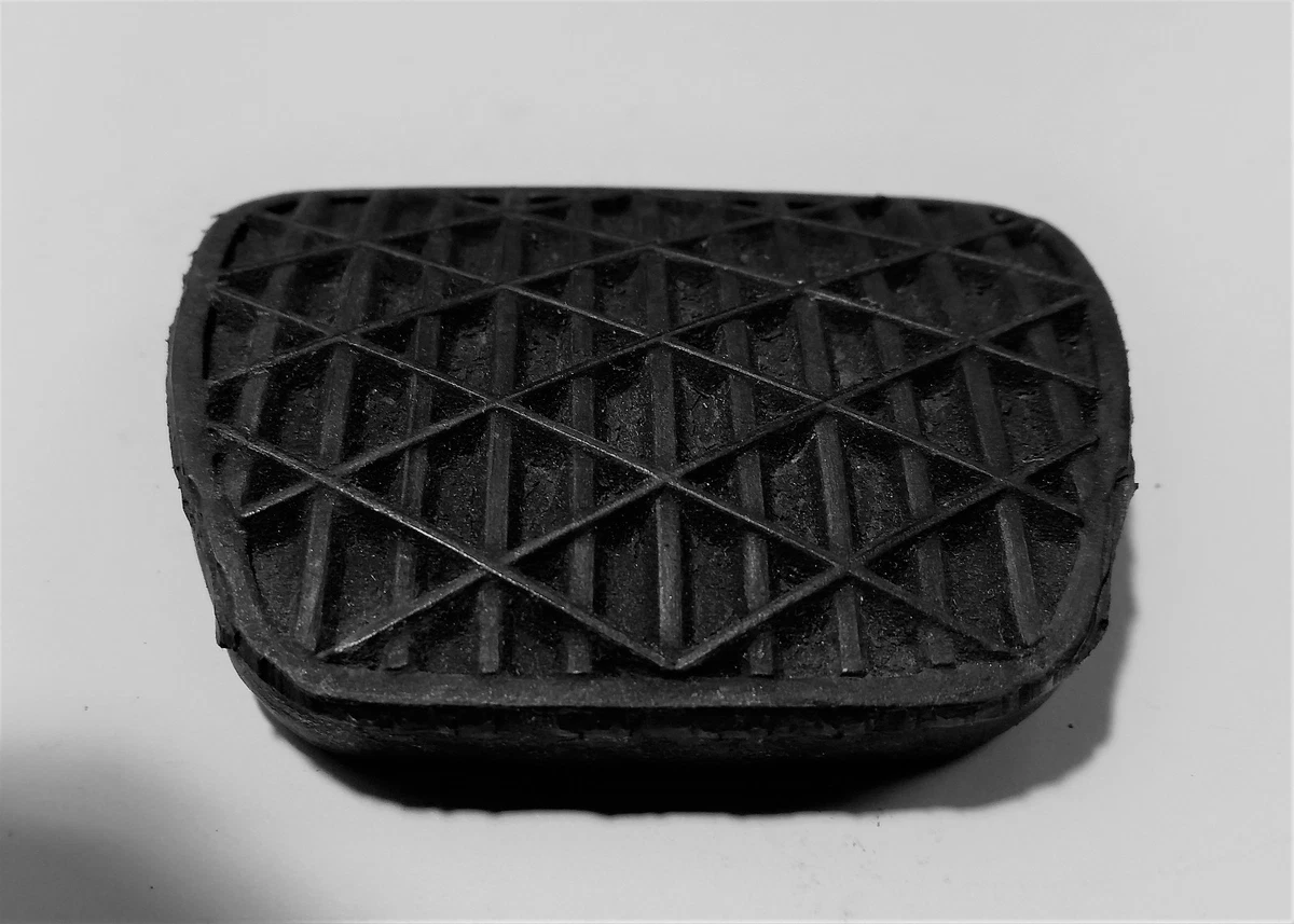 Mercedes Benz Brake/Clutch Pedal Replacement Pad 1112920282 | eBay 