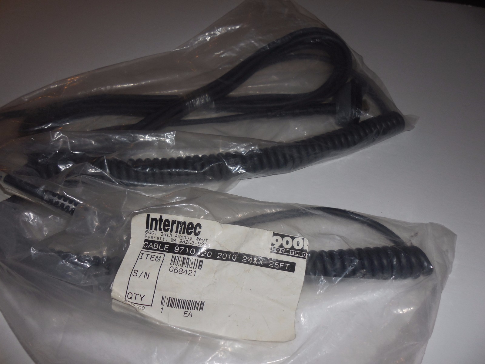 NEW INTERMEC 068421 - 001 COILED CABLE - 10 PIN 25 FT