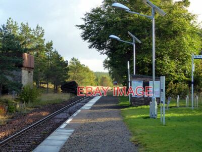 FOTO ALTNABREAC STATION GEFANGEN IN ANGENEHMER MORGENSONNE