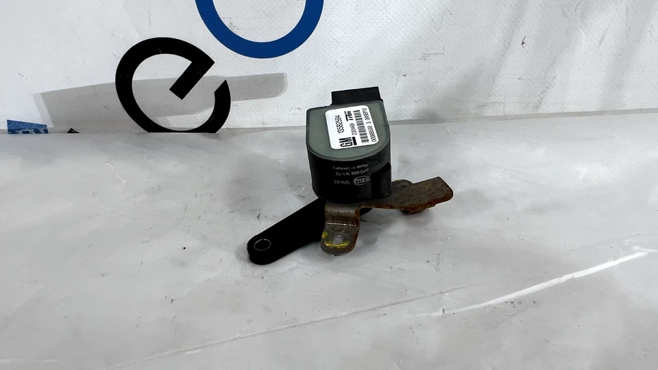 CHEVROLET SPARK EV 20859456 6PD008161 13582594  Brake Pedal Sensor 2014 - 2016 - Image 3 of 4