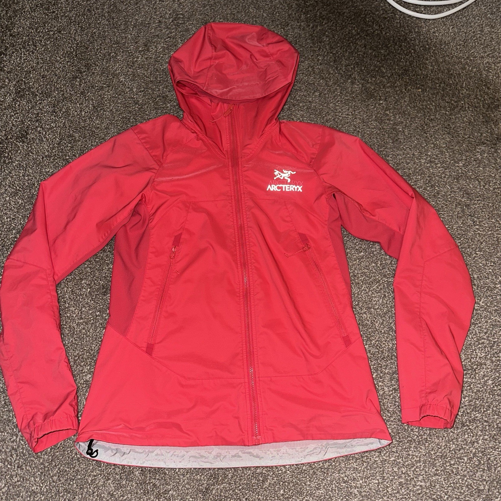 ARC'TERYX Giacca a vento Arc’teryx donna rosa XS impermeabile con cappuccio