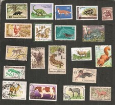 THEME ANIMAUX DU MONDE LOT DE 20 TIMBRES DIFFERENTS