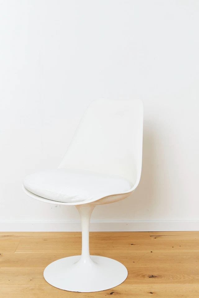 Eero Saarinen  Tulip Chair #151 for Knoll International I 1 von 3 - Bild 2 von 4