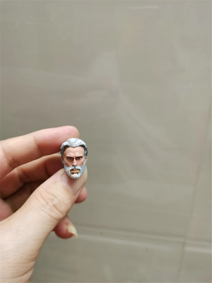 Figura de juguete masculina de 6 pulgadas con cabeza esculpida de Steve Rogers del Capitán América antiguo 1:12 Foto 4 de 4