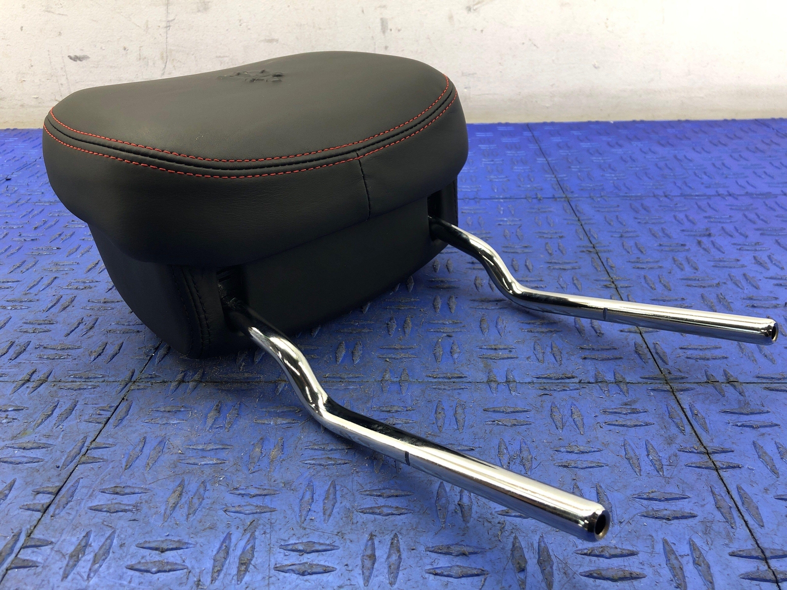 2014-2017 MASERATI QUATTROPORTE FRONT RIGHT LEFT SEAT HEADREST BLACK LEATHER OEM