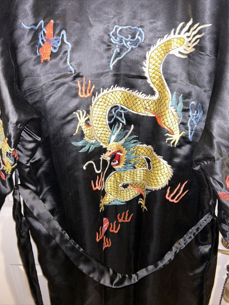 Vintage 60s/70s Black Chinese Pure Silk Embroidered Dragon Vintage 60s/70s Black Chinese Pure Silk Embroidered Dragon