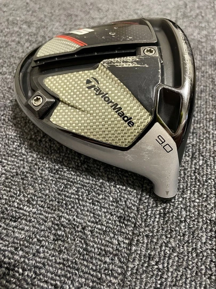 Taylormade M5 Driver Head Only 9.0 RH w/cover - Image 3 of 4