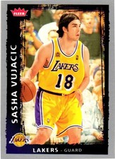 2008-09 Fleer - Sasha Vujacic #107.