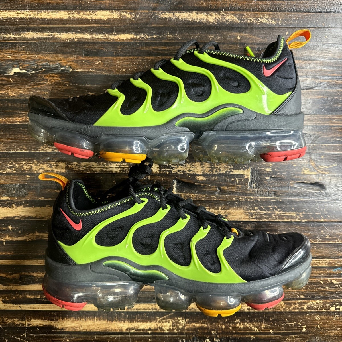 Nike Air Vapormax Plus Black Ember Glow Lime Green CU4884-001 Men