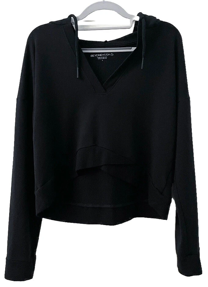 beyond-yoga talk it over cropped super soft hoodie