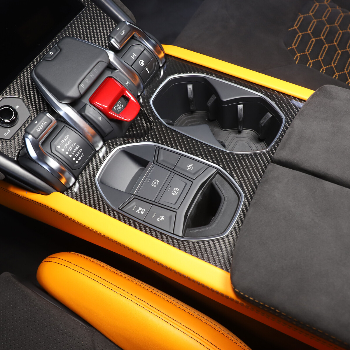 Real Carbon Fiber Central Console Gear Shift Panel For LAMBORGHINI URUS 2018-21