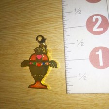 A67877 Sailor Moon / Metal charm