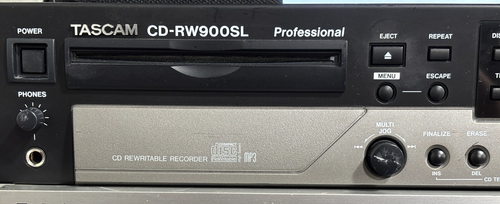 Enregistreur CD Tascam CD-RW900SL – Professionnel, Très Bon état