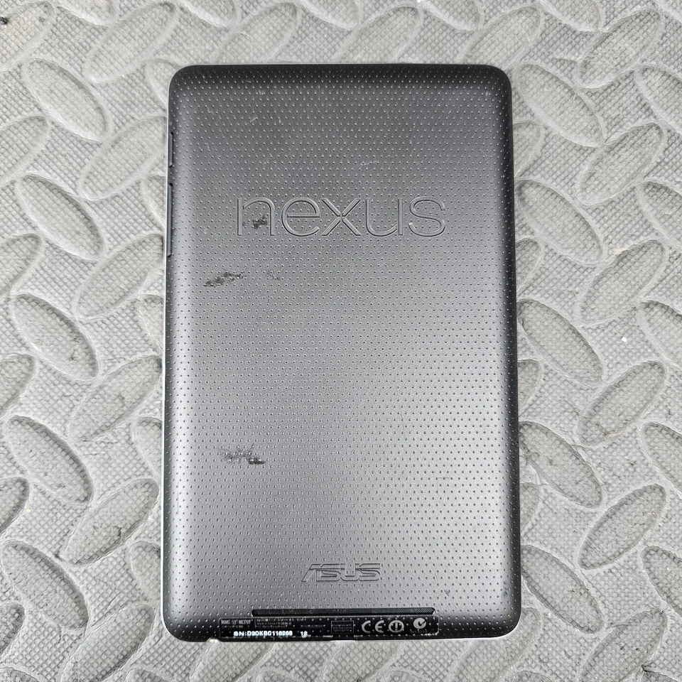 Asus Nexus 7 Tablet ME370T 32GB Android 7 inch Display 2015 Black - Image 3 of 4