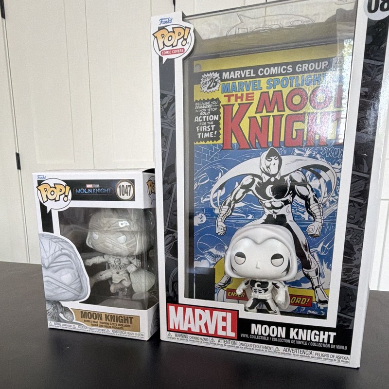 Funko Pops! Moon Knight Comic Covers 08 Vinyl Figure and Moon Knight Bobble-Head