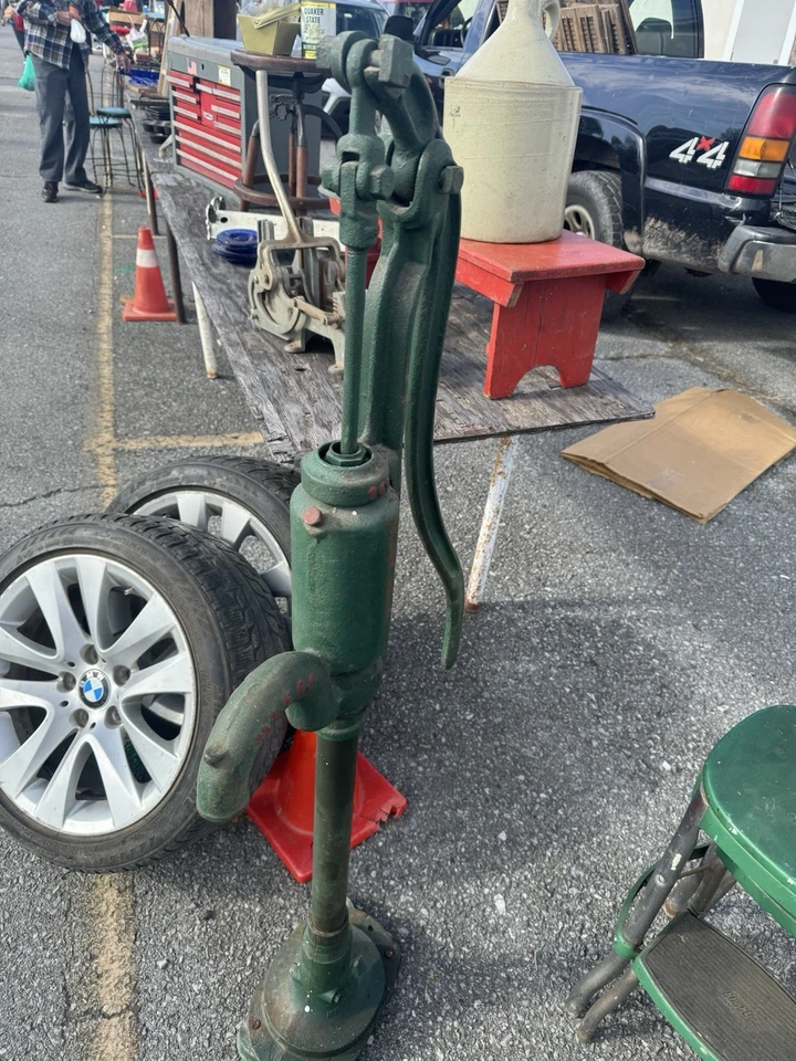ANTIQUE MEYERS HAND WATER PUMP - Image 3 of 4