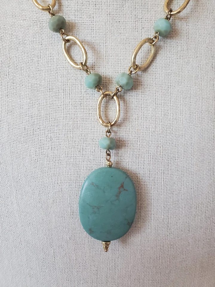 Collar Lia Sophia Tahoe Imitación Turquesa Piedra Menta Tono Dorado Y Gota Foto 2 de 4