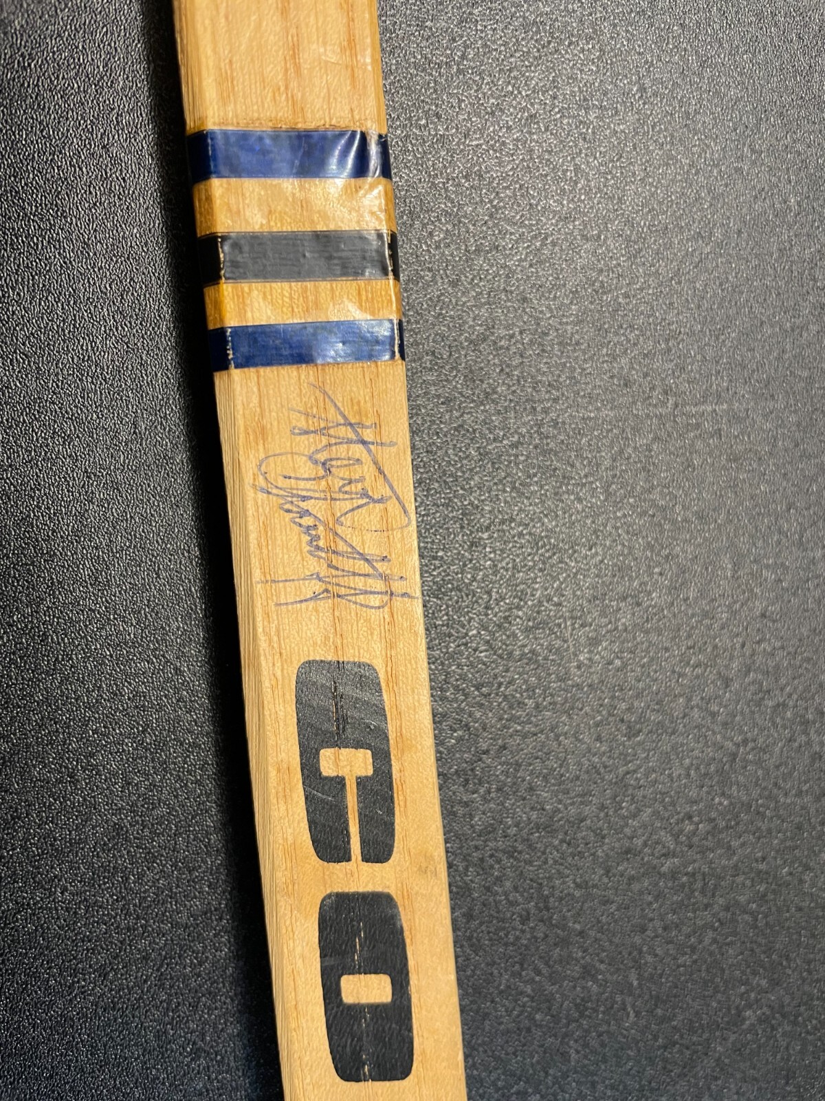 Vintage Minnesota North Stars Islanders Signed Souvenir Hockey Stick