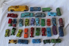 33 Vintage Die Cast Cars Tootsietoy Midgetoy Misc Lot Sizes VTG DieCast Metal